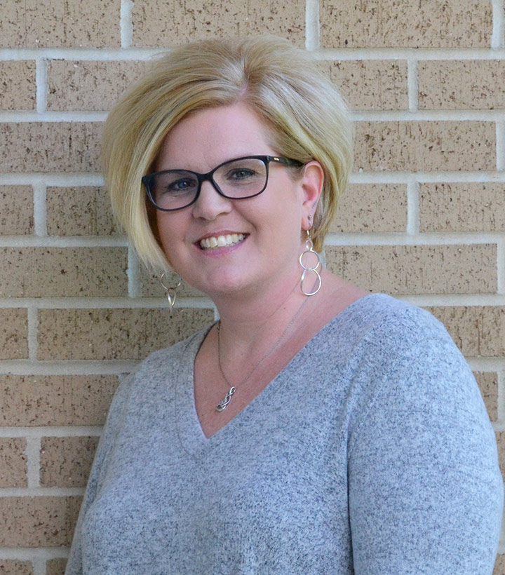 Nikki Quandt smiling for the camera